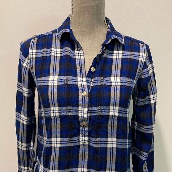 AMERICAN Eagle Blue Plaid Boyfriend Fit Button Down Shirt - Picture 9 of 15